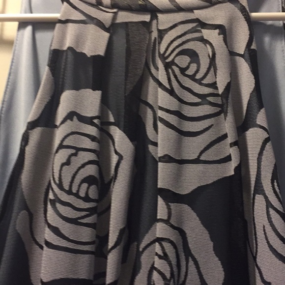 Top - Picture 3 of 3